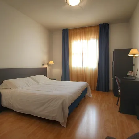 Majesty Hotel Bari