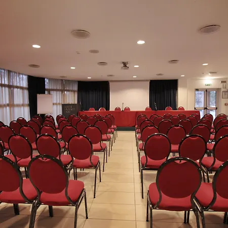 Majesty Hotel