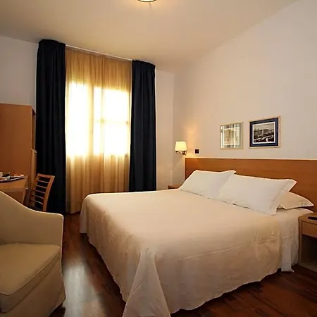 Hotel Majesty 4*