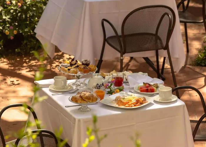 מלון Majesty בארי